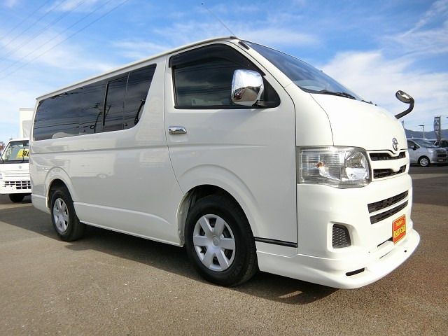 TOYOTA REGIUSACE VAN 2WD 2013 Image 31