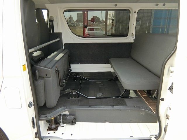 TOYOTA REGIUSACE VAN 2WD 2013 Image 31