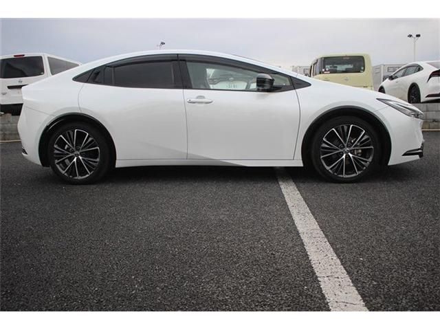 TOYOTA PRIUS 2023 Image 31