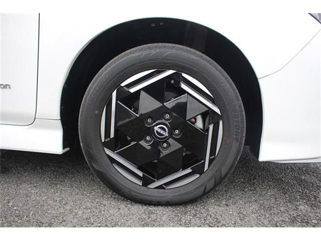 NISSAN LEAF 2023 Image 31