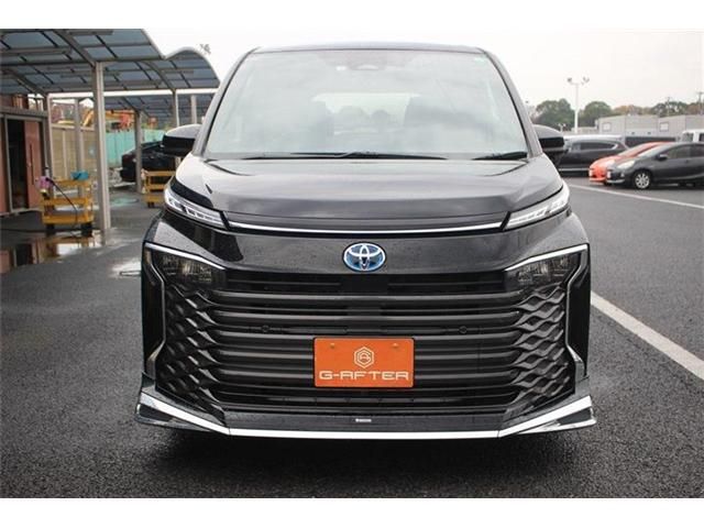 TOYOTA VOXY HYBRID 2022 Image 31