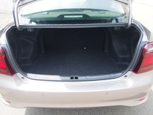 TOYOTA COROLLA AXIO 4WD 2023 Image 31