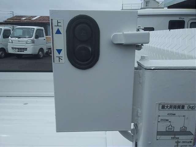 DAIHATSU HIJET TRUCK 4WD 2017 Image 31