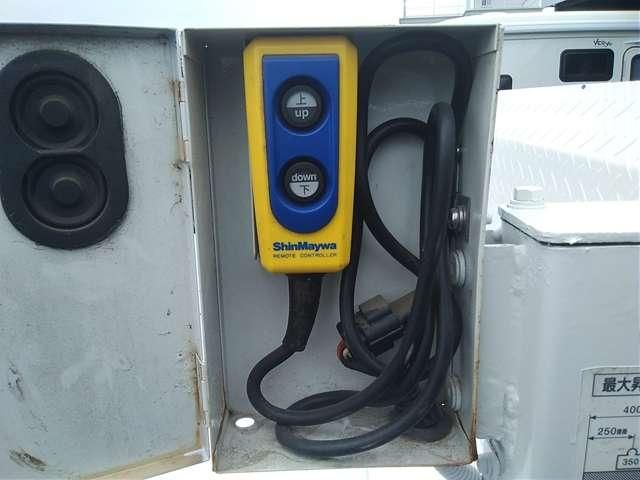 DAIHATSU HIJET TRUCK 4WD 2017 Image 31