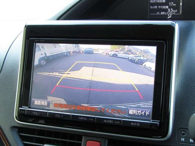 TOYOTA VOXY 2014 Image 31