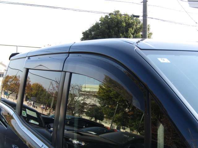 TOYOTA VOXY 2014 Image 31