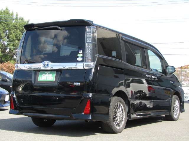 TOYOTA VOXY HYBRID 4WD 2016 Image 31