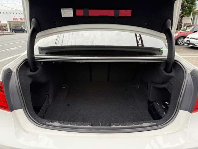 BMW 3SERIES SEDAN 2014 Image 31