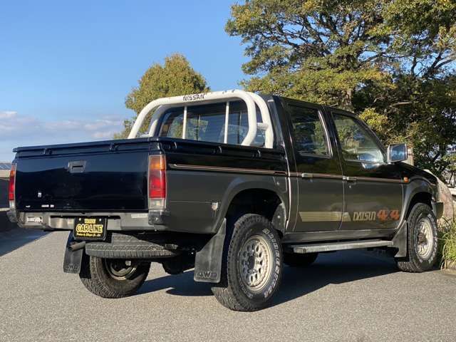 NISSAN DATSUN 4WD 1989 Image 31