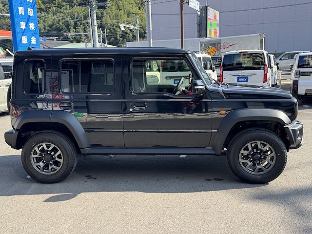 SUZUKI JIMNY NOMADE 2025 Image 31