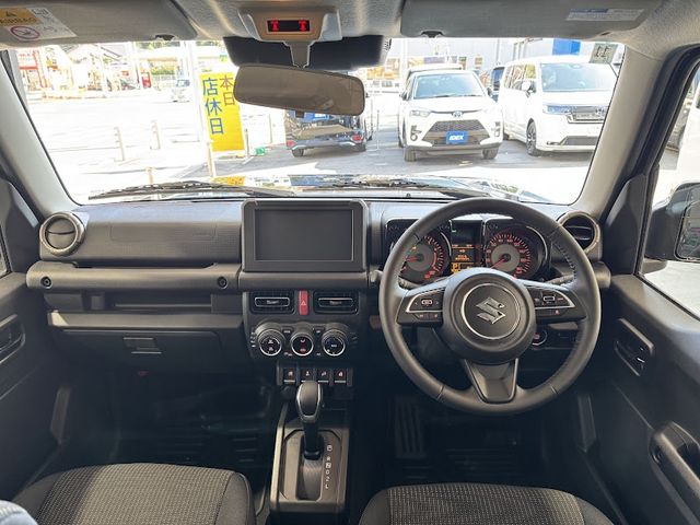 SUZUKI JIMNY NOMADE 2025 Image 31