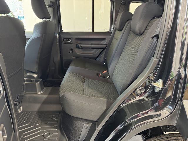 SUZUKI JIMNY NOMADE 2025 Image 31