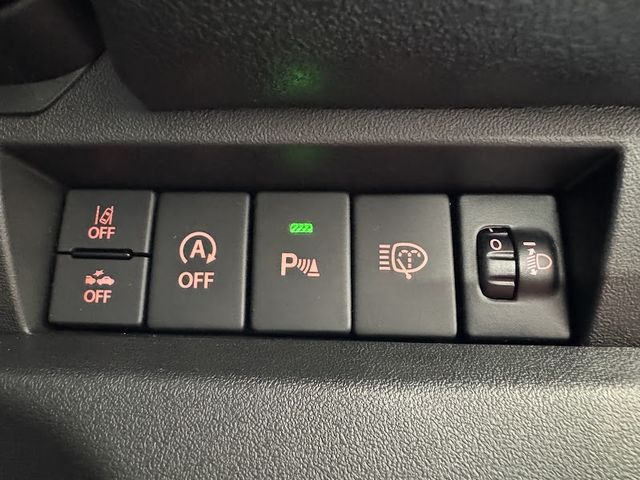 SUZUKI JIMNY NOMADE 2025 Image 31