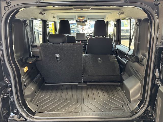 SUZUKI JIMNY NOMADE 2025 Image 31