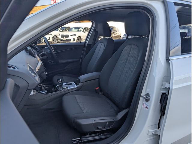 BMW 1SERIES 2022 Image 31