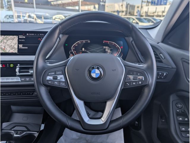 BMW 1SERIES 2022 Image 31