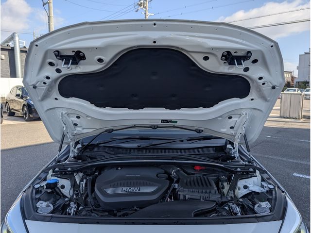 BMW 1SERIES 2022 Image 31