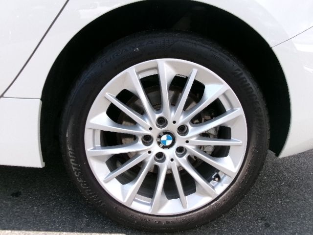 BMW 1SERIES 2022 Image 31