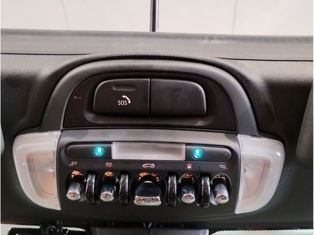 BMW MINI COOPER S OPEN 2019 Image 31