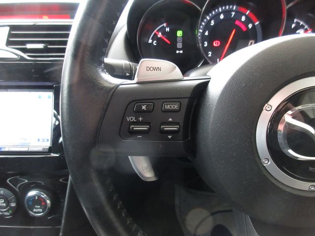 MAZDA RX-8 2011 Image 31