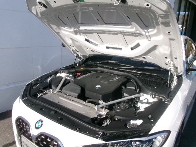 BMW 4SERIES COUPE 2021 Image 31