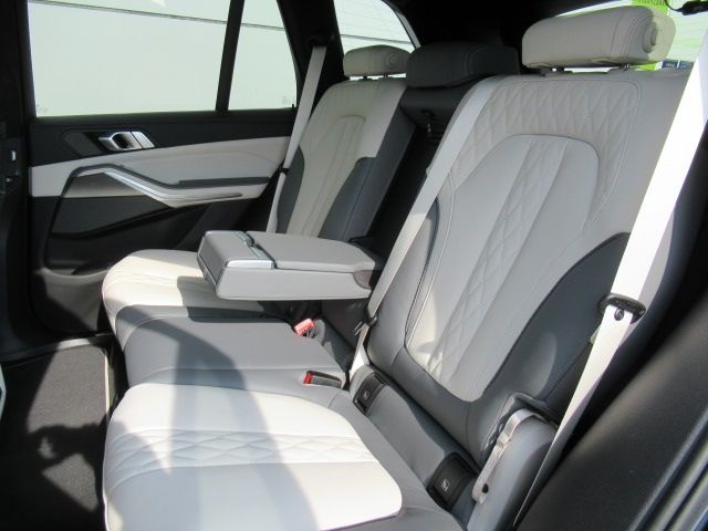 BMW X5 2024 Image 31