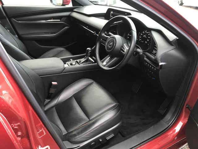 MAZDA 3 FASTBACK 2020 Image 31