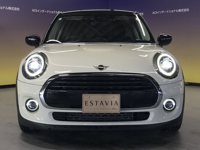 BMW MINI COOPER D 5DOOR 2021 Image 31