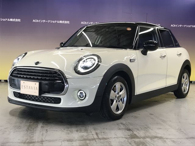 BMW MINI COOPER D 5DOOR 2021 Image 31