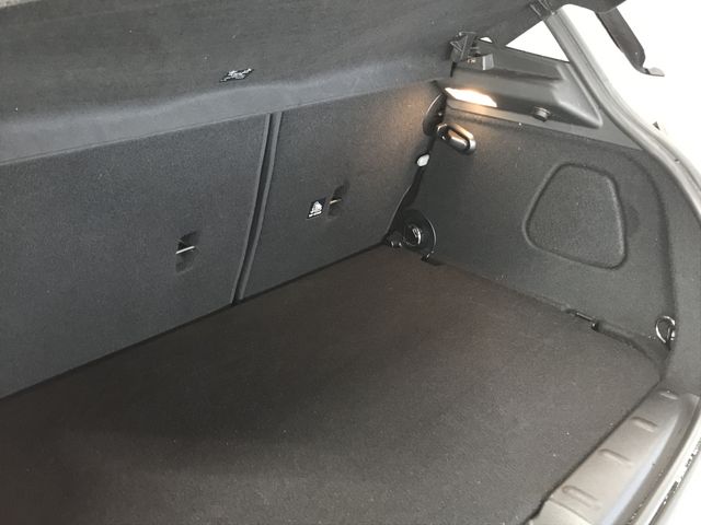 BMW MINI COOPER D 5DOOR 2021 Image 31