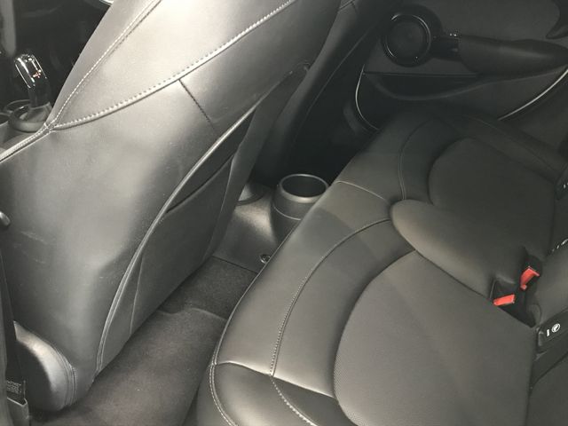 BMW MINI COOPER D 5DOOR 2021 Image 31