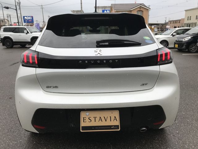 PEUGEOT 208 2021 Image 31