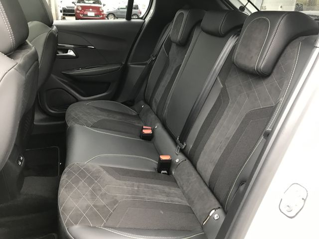 PEUGEOT 208 2021 Image 31