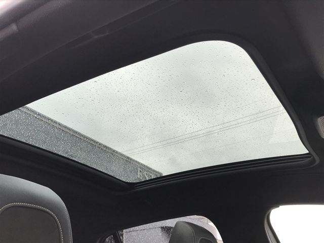 PEUGEOT 208 2021 Image 31