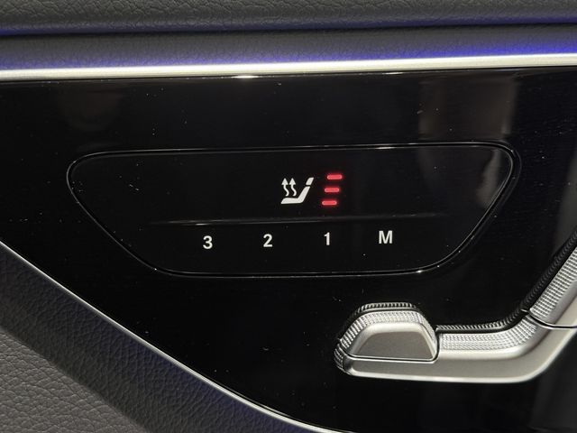 MERCEDES BENZ C CLAS 2024 Image 31