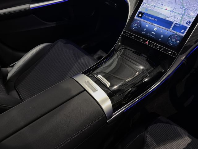 MERCEDES BENZ C CLAS 2024 Image 31