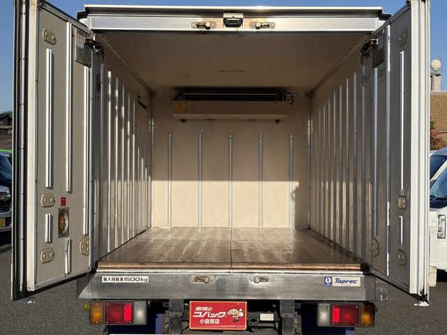 ISUZU ELF 2015 Image 31