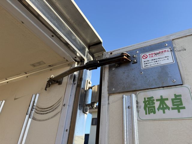 ISUZU ELF 2015 Image 31