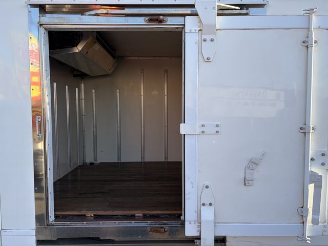 ISUZU ELF 2015 Image 31