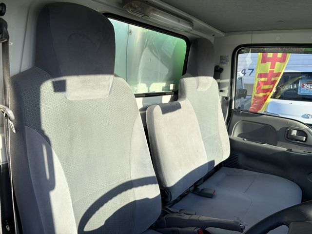 ISUZU ELF 2015 Image 31