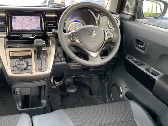 SUZUKI HUSTLER 2016 Image 31