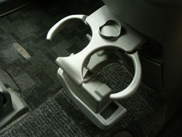 TOYOTA ISIS 2010 Image 31