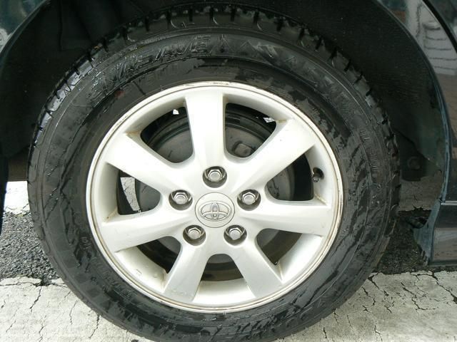 TOYOTA ISIS 2010 Image 31