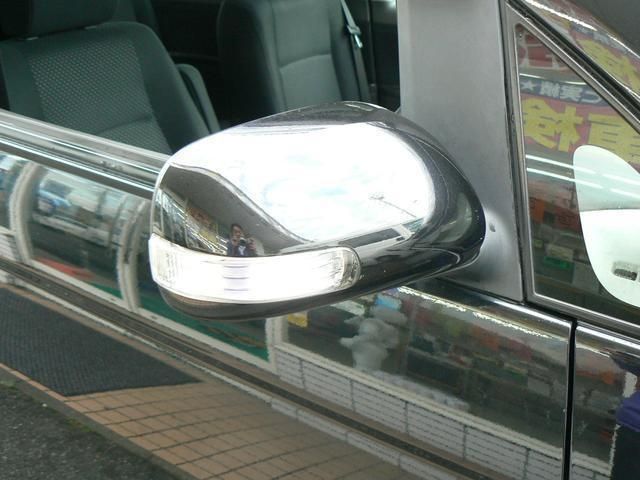 TOYOTA ISIS 2010 Image 31