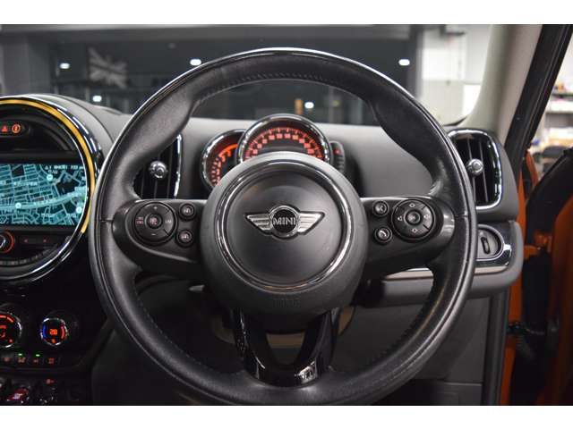 BMW MINI COOPER D CR 2017 Image 31