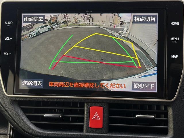 TOYOTA NOAH 2018 Image 31