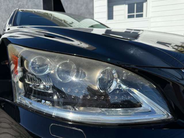 TOYOTA LEXUS LS460 2015 Image 31