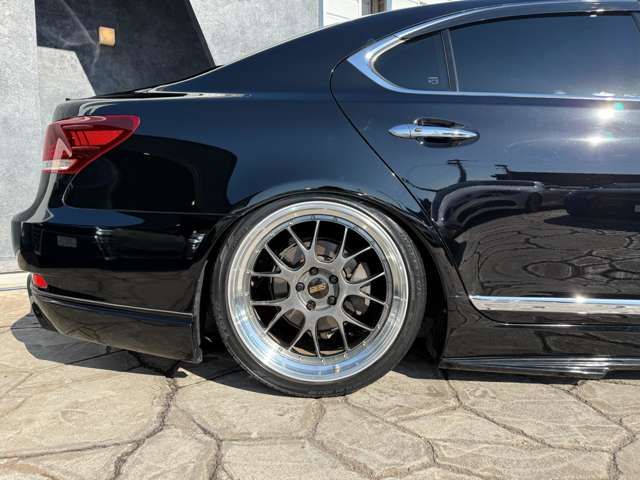 TOYOTA LEXUS LS460 2015 Image 31