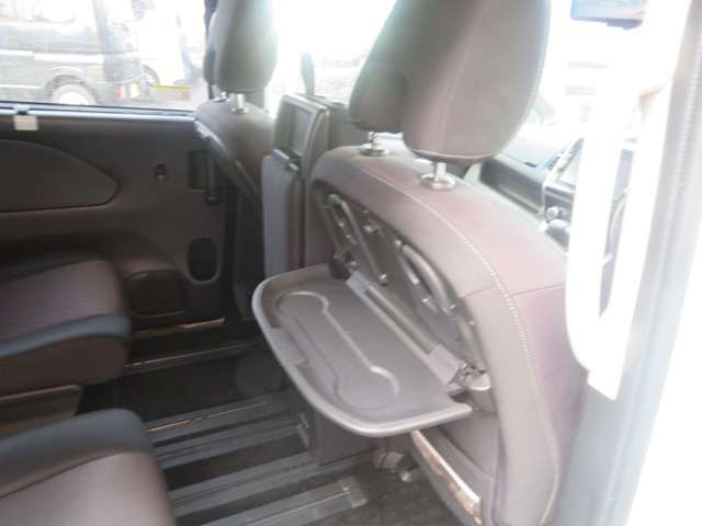 NISSAN SERENA  S-HYBRID 4WD 2017 Image 31