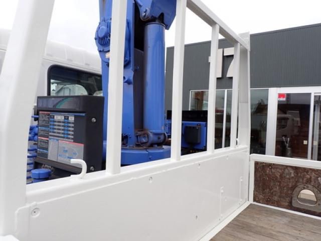 HINO DUTRO 2011 Image 31